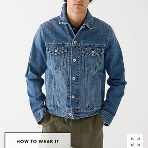 J Crew Men’s Medium Wash Jean Jacket Size M
